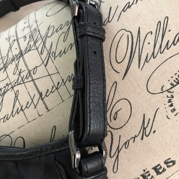 Burberry shoulder Bag - Picture 6 of 9